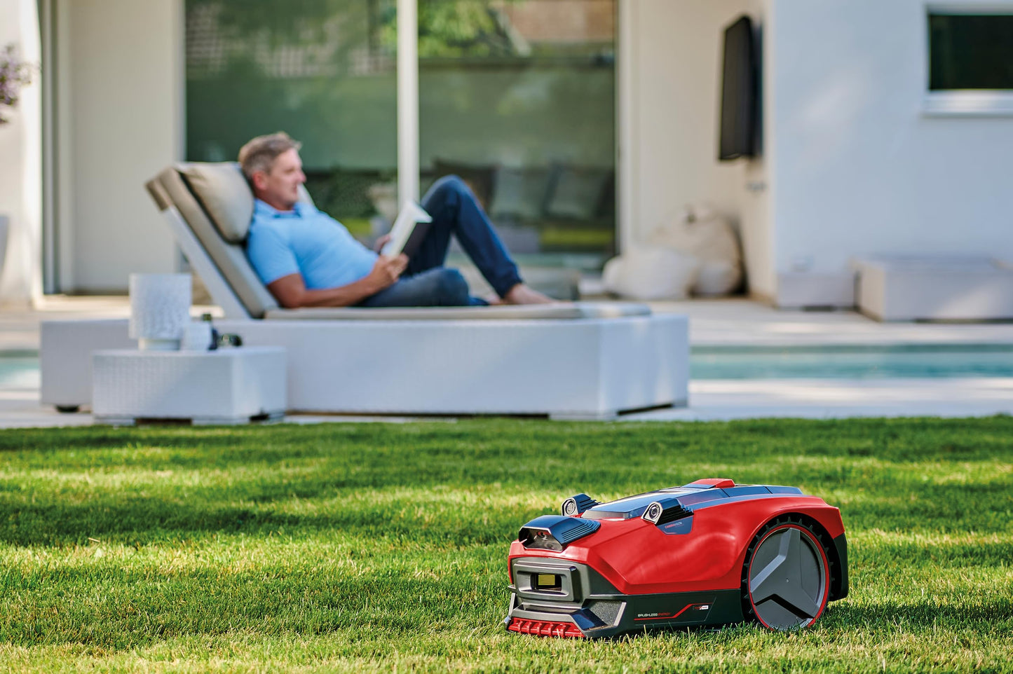 Einhell FREELEXO CAM 500 Mähroboter, 18V Akku, ohne Begrenzungsdraht dank Kamera, bis 500m², Brushless, 25% Steigung, inkl. 3,0Ah Akku